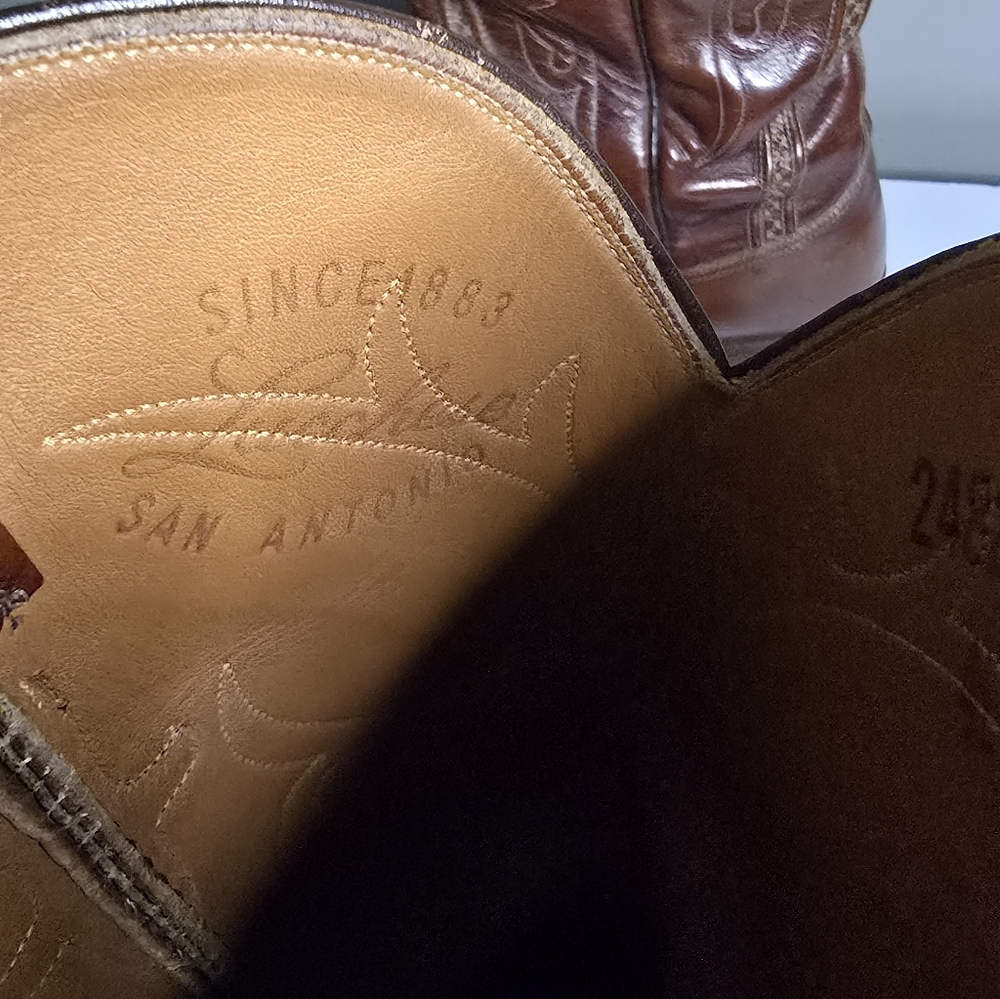 Lucchese Chestnut Brown Leather Western Cowboy Boots - Picture 12 of 15